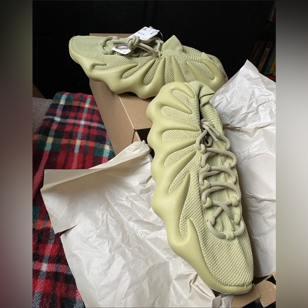 Yeezy Boost 450 Resin 11 GY4110